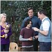 Parenthood (2010) : photo Max Burkholder, Michael Emerson, Monica Potter, Peter Krause