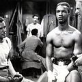 Nous avons gagné ce soir : Photo Robert Ryan, Robert Wise