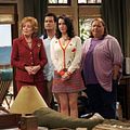 Mon oncle Charlie : photo Charlie Sheen, Conchata Ferrell, Holland Taylor, Melanie Lynskey