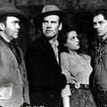 Le Banni : photo Howard Hughes, Jack Buetel, Jane Russell, Thomas Mitchell, Walter Huston