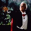Dracula, mort et heureux de l'être : photo Leslie Nielsen, Mel Brooks