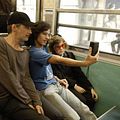 La Folle histoire d'amour de Simon Eskenazy : photo Antoine de Caunes, Jean-Jacques Zilbermann, Mehdi Dehbi, Taylor Gasman