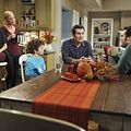 Photo Josh Gad, Julie Bowen, Nolan Gould, Sarah Hyland, Ty Burrell
