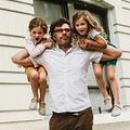 People Takes Place : Photo Aundrea Gadsby, Gia Gadsby, Jemaine Clement