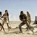 Mad Max: Fury Road : Photo Courtney Eaton, Riley Keough, Rosie Huntington-Whiteley, Tom Hardy, Zoë Kravitz