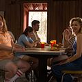 Photo Elizabeth Banks, Zak Orth