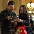 Célibataire, mode d'emploi : Photo Alison Brie, Colin Jost