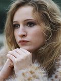 Christa Theret