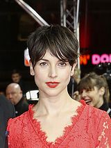 Amelia Warner