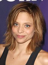 Lizzie Brocheré
