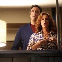 Photo Brad Garrett, Elizabeth Perkins