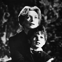 Les Innocents : photo Deborah Kerr, Martin Stephens