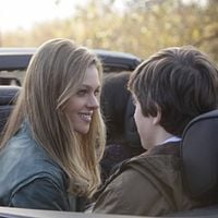 Photo Freddie Highmore, Nicola Peltz