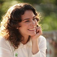Kelebegin Ruyasi : photo Belçim Bilgin, Farah Zeynep Abdullah