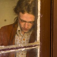 Low Down : Photo Caleb Landry Jones