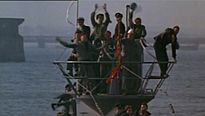 <strong>Le Bateau</strong> Bande-annonce (2) VO