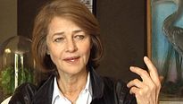 Charlotte Rampling commente sa biographie AlloCiné