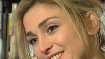 <strong>Julie Gayet, Xabi Molia, Denis Podalydès</strong> Interview 2: 8 fois debout