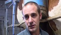 <strong>Small Is Beautiful</strong> Bande-annonce VF