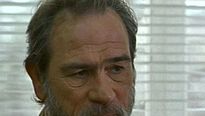 <strong>Traqué</strong> Bande-annonce (2) VO