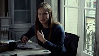 <strong>Le Beau Monde</strong> Bande-annonce VF