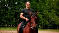 En équilibre - MAKING OF "Albert Dupontel et le cheval"