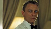 Hommage à 007 - Le mash-up de tous les James Bond !