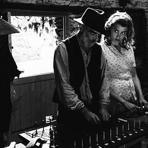 Les Enfants de la nuit : photo Adèle Haenel, Yves Donval