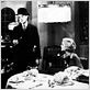 A l'est de Shanghai : photo Alfred Hitchcock, Henry Kendall