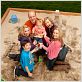 Bonne Chance Charlie : photo Bradley Steven Perry, Bridgit Mendler, Eric Allan Kramer, Jason Dolley, Leigh-Allyn Baker