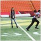 Photo Alex O'Loughlin, Michelle Borth, Scott Caan