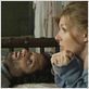 Conception : photo Connie Britton, Jason Mantzoukas