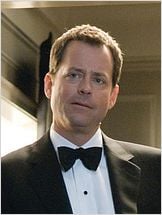 Greg Kinnear