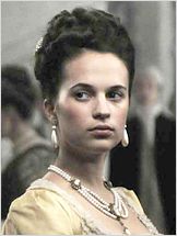 Alicia Vikander