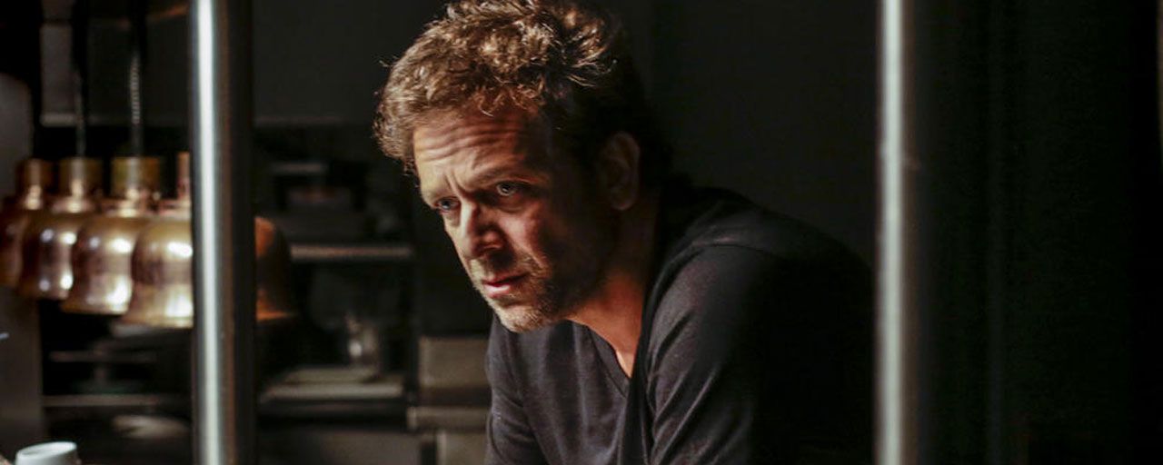 Infidèle - Jonathan Zaccaï : "On s'est tout de suite mis à poil au sens propre comme au figuré avec Claire Keim"