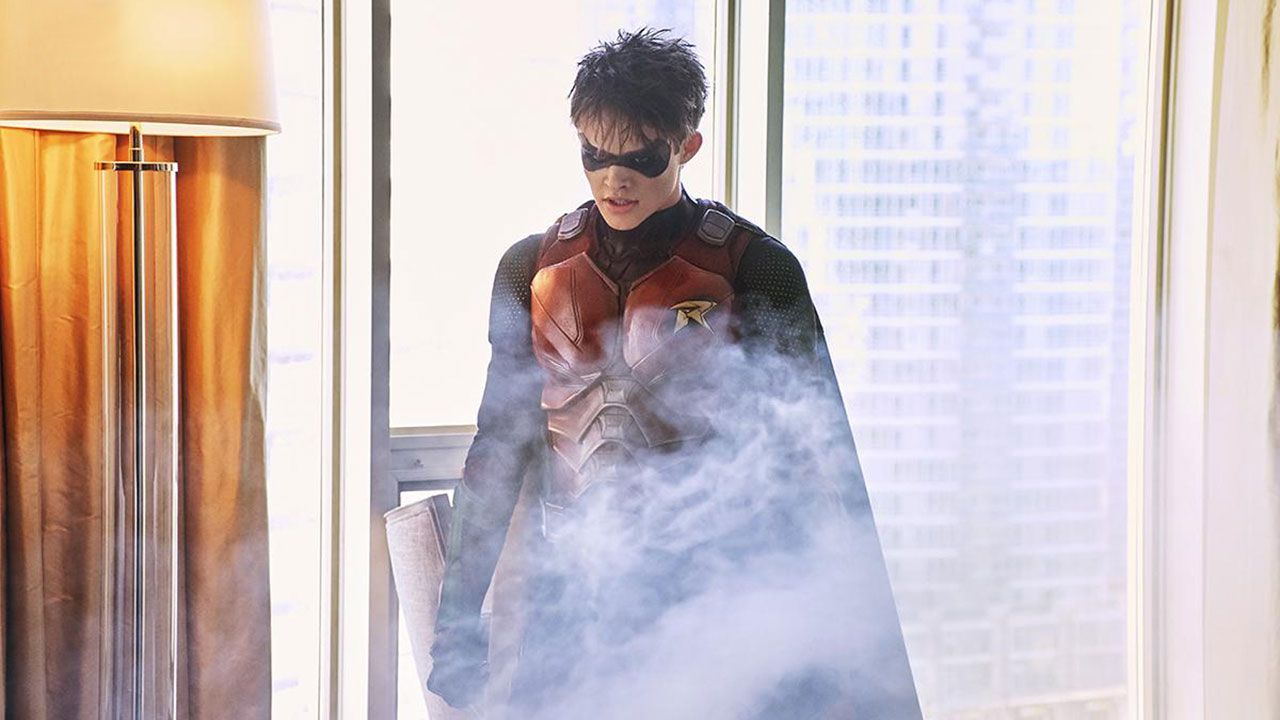 Titans Saison 2 Jason Todd Curran Walters Promu Personnage R gulier 