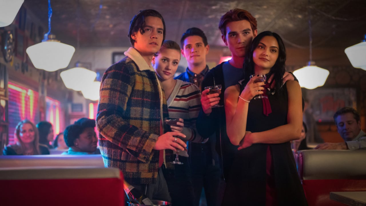 Riverdale saison 5 : le saut dans le temps de 5 ans confirmé par le showrunner