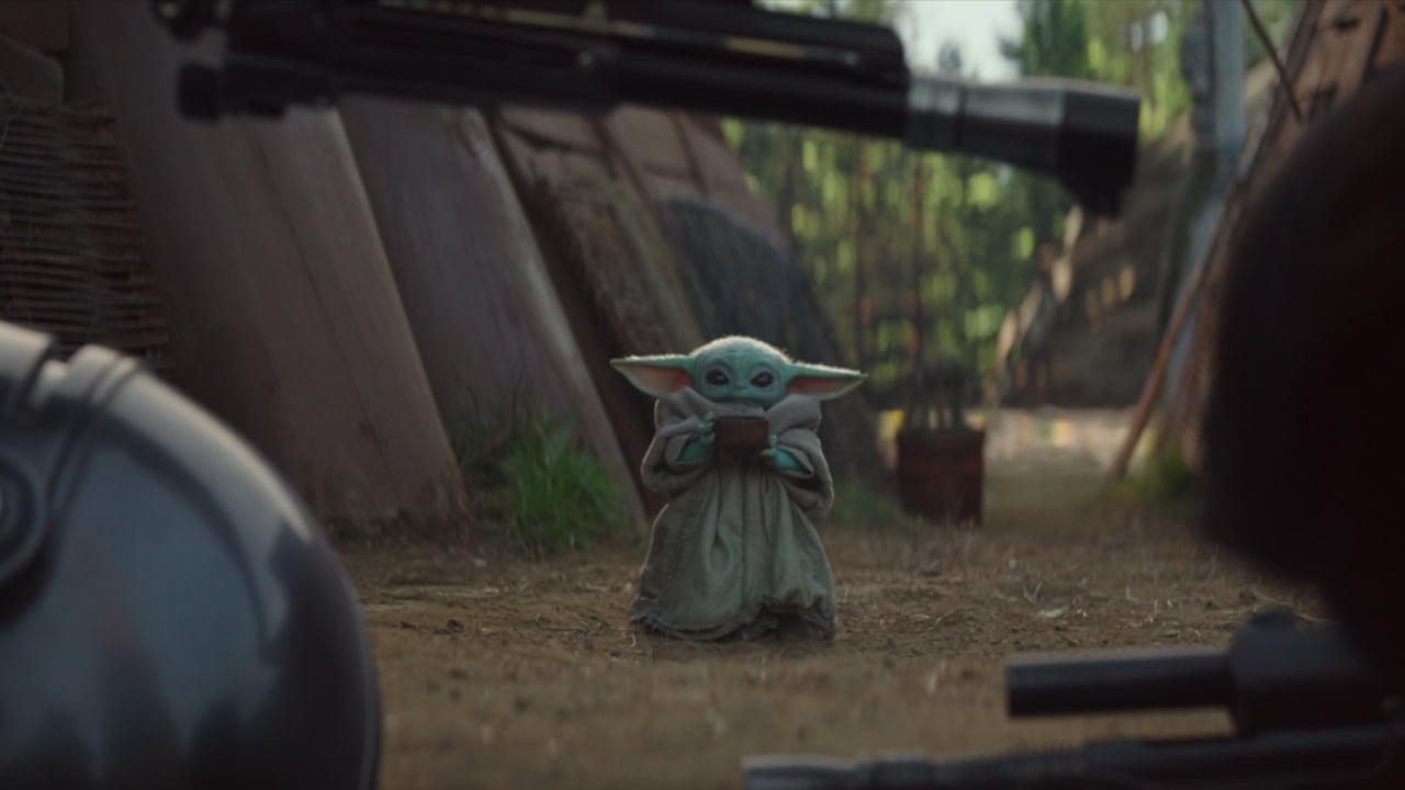 The Mandalorian (Disney+) : comment Bryce Dallas Howard a eu l'idée d'une séquence culte de Baby Yoda