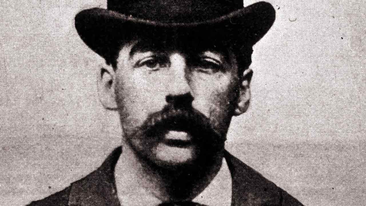 Ces figures historiques qui méritent une fiction : H.H. Holmes et le château de l'horreur