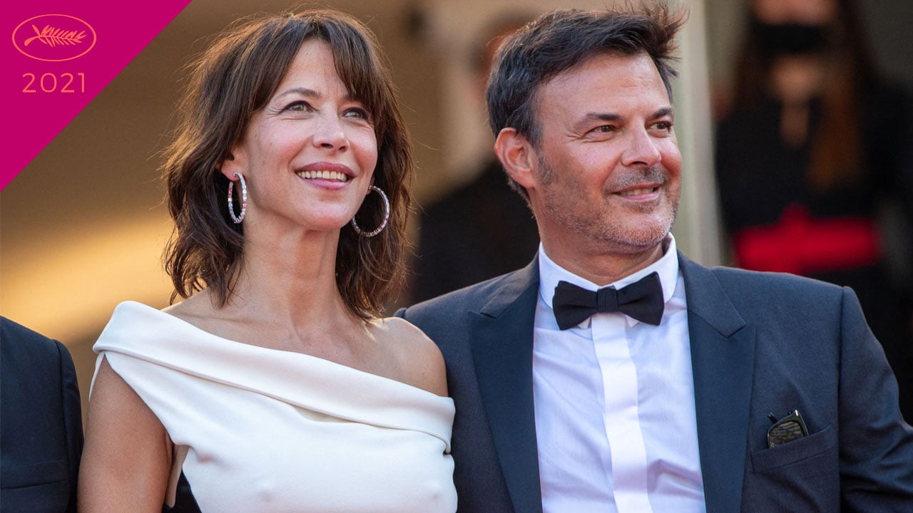 Cannes 2021, les marches : Sophie Marceau, François Ozon et Charlotte Gainsbourg de retour sur la Croisette