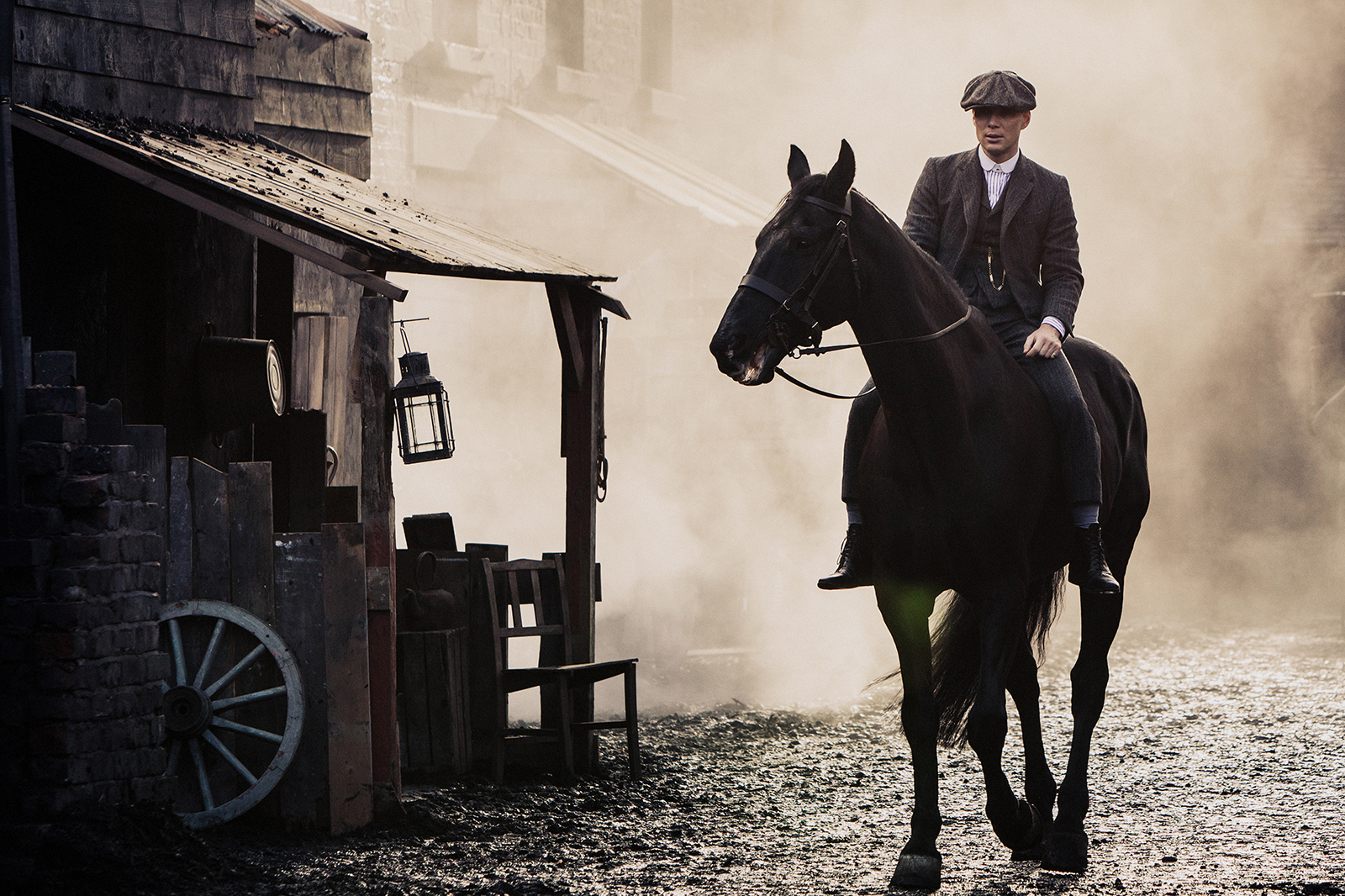 Peaky Blinders season 1 Download Full Show Episodes