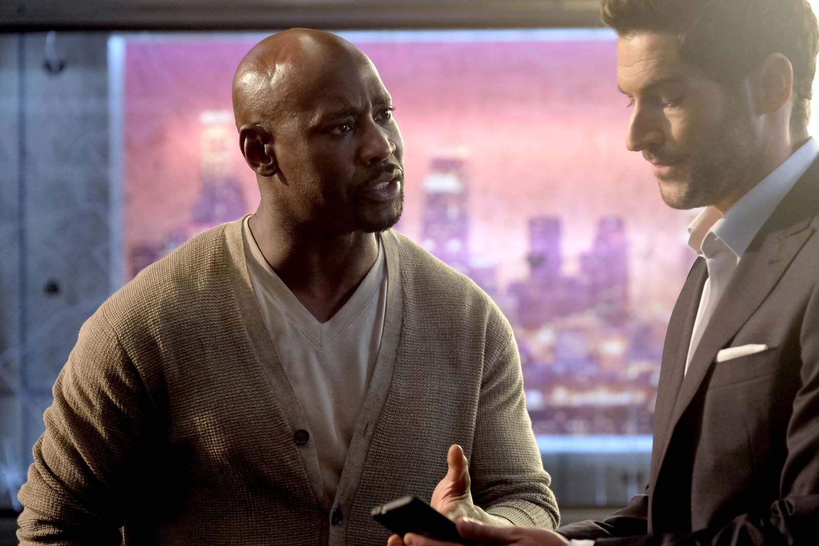 Films Et Séries Tv Avec D. B. Woodside Lucifer : Photo D.B. Woodside, Tom Ellis - 144 sur 373 - AlloCiné
