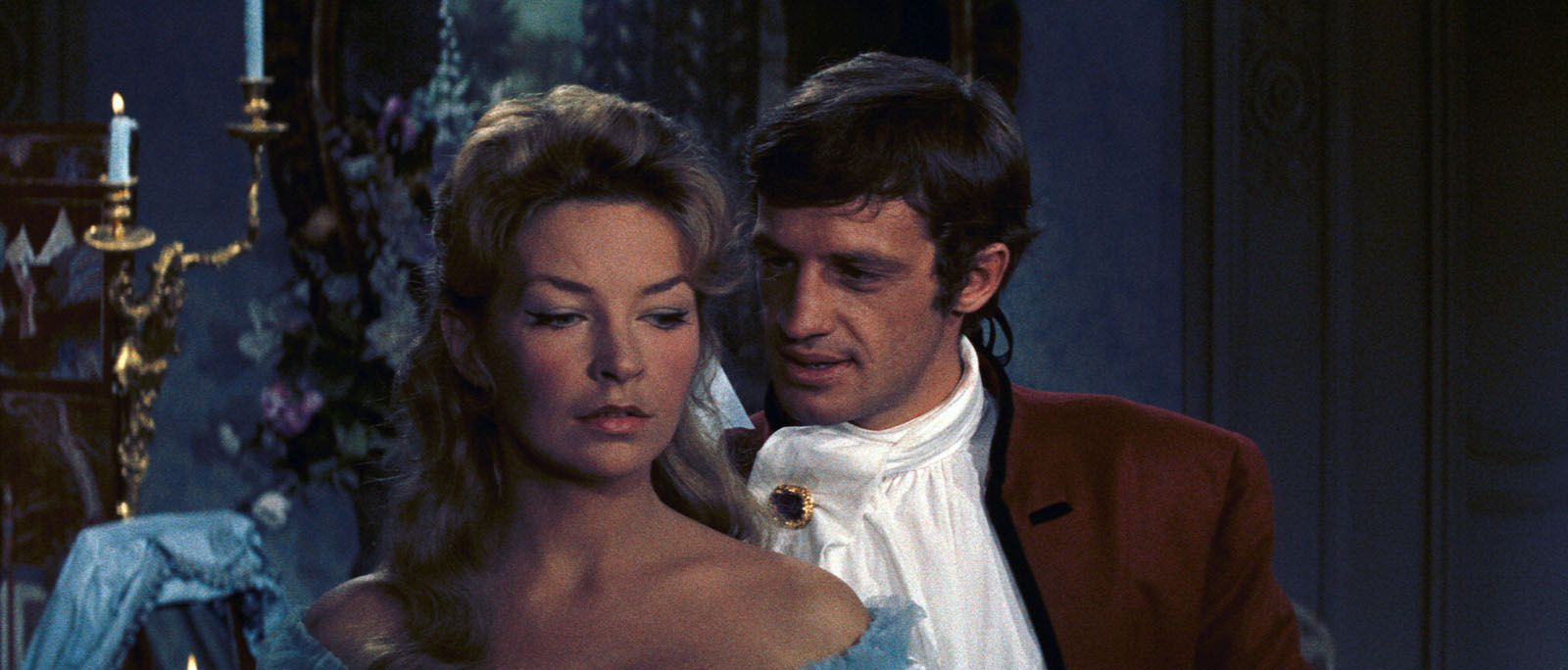 Film Avec Belmondo Et Claudia Cardinale Photo de Claudia Cardinale - Cartouche : Photo Claudia Cardinale, Jean