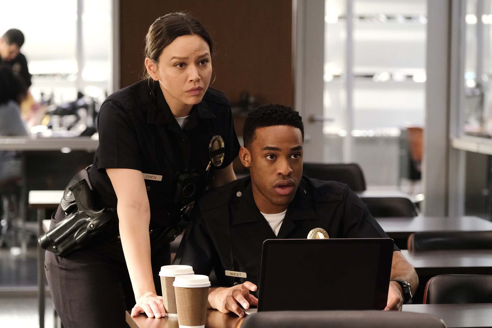 The Rookie le flic de Los Angeles Photo Melissa O Neil Titus Makin Jr sur AlloCiné