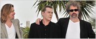 Cannes 2012 : quand Gustave Kerven s'incruste au photo-call de Brad Pitt... [VIDEO & PHOTOS]