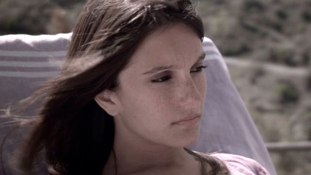 <strong>Un sol frío en verano - Un soleil froid en été</strong> Bande-annonce VO