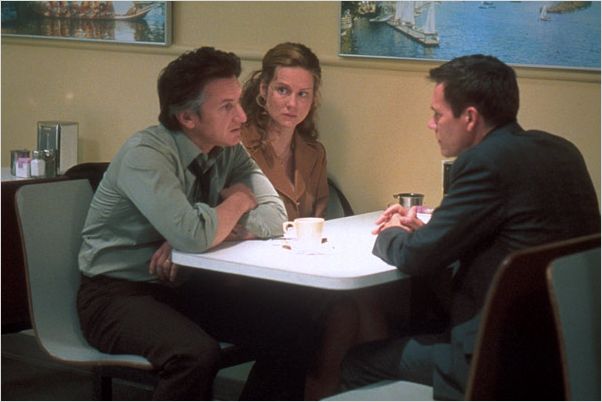 Mystic River : photo Kevin Bacon, Laura Linney, Sean Penn