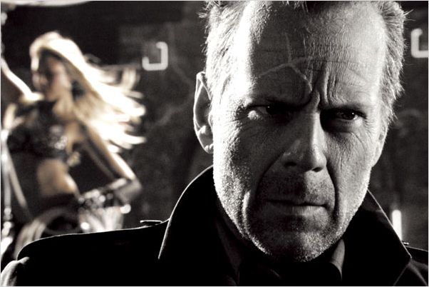 Sin City : photo Bruce Willis, Frank Miller, Jessica Alba, Quentin Tarantino, Robert Rodriguez