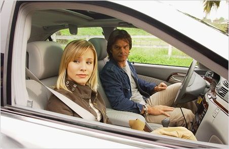 Veronica Mars : photo Harry Hamlin, Kristen Bell