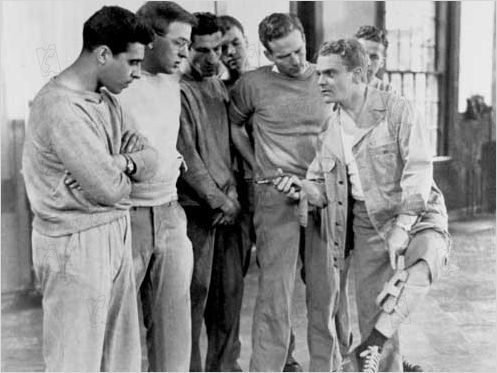 13 Rue Madeleine : photo Henry Hathaway, James Cagney